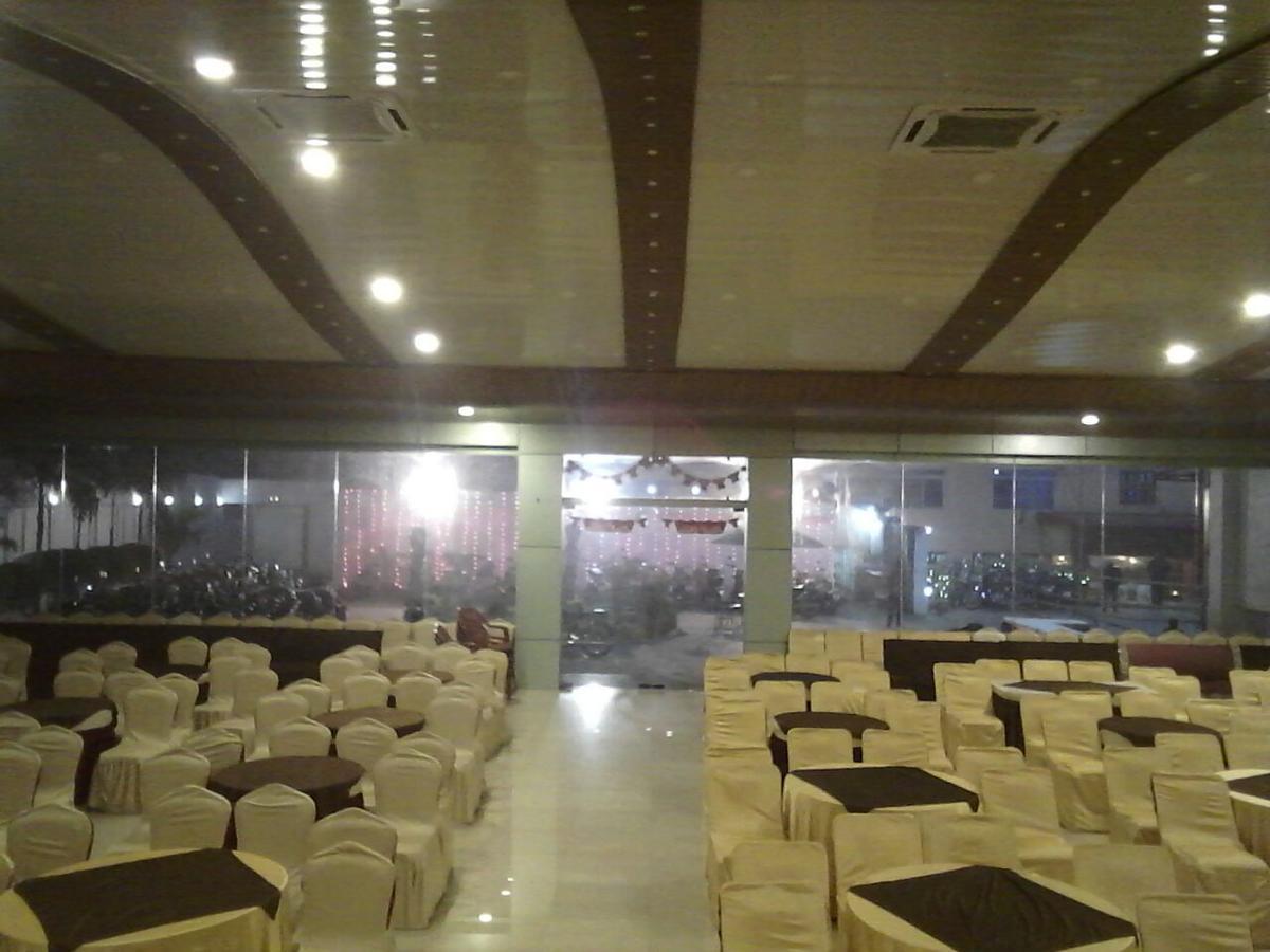 Hotel Kdm Palace Begusarai Экстерьер фото