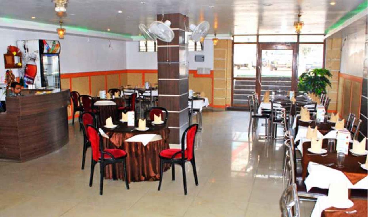 Hotel Kdm Palace Begusarai Экстерьер фото
